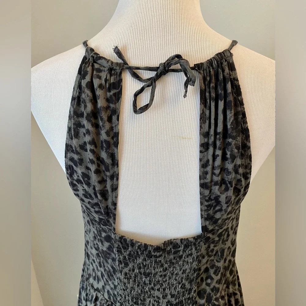 NEW WITHOUT TAGS Old Navy Gray Leopard Print Maxi Dress (NWOT) - Picture 5 of 7